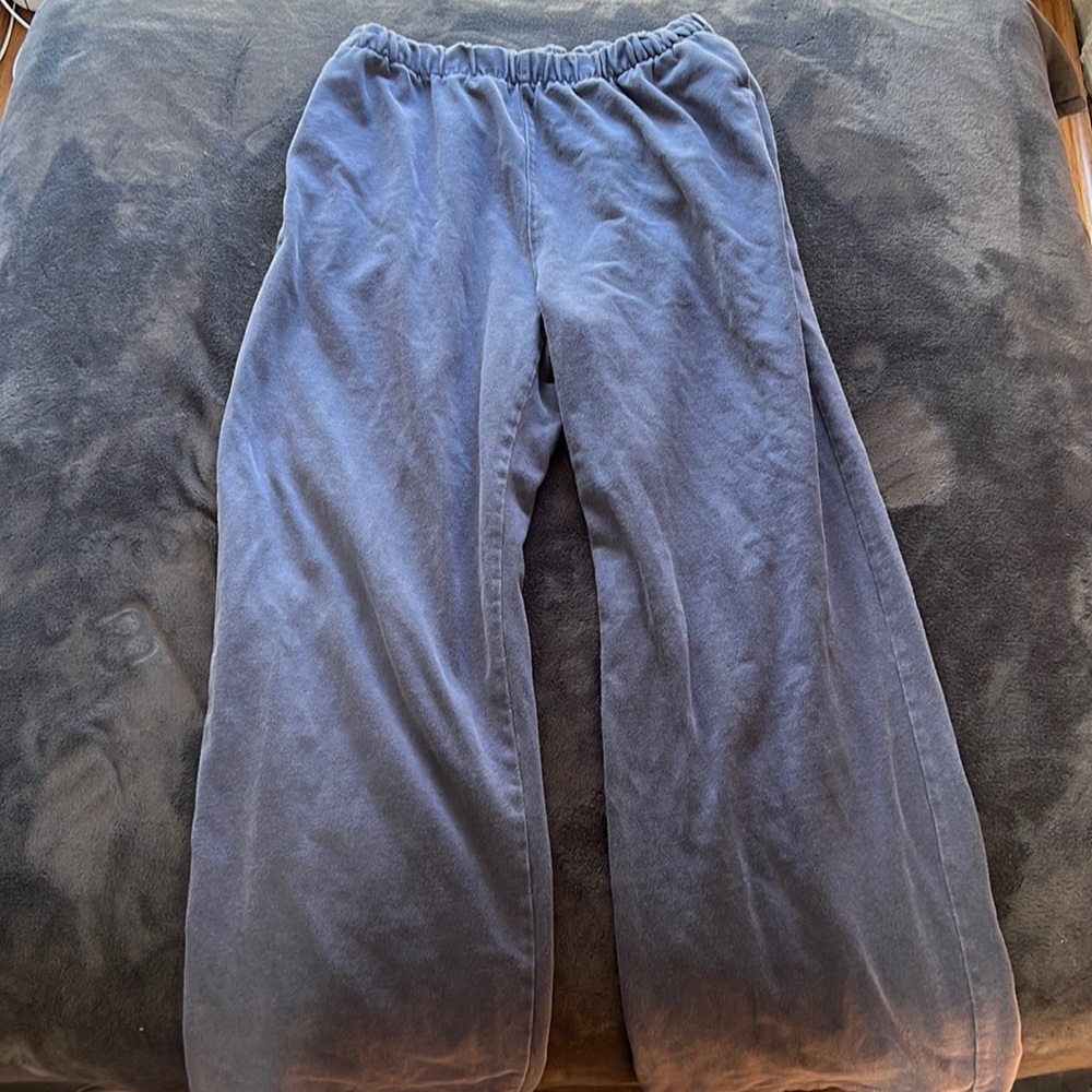 brandy melville anastasia sweatpants
